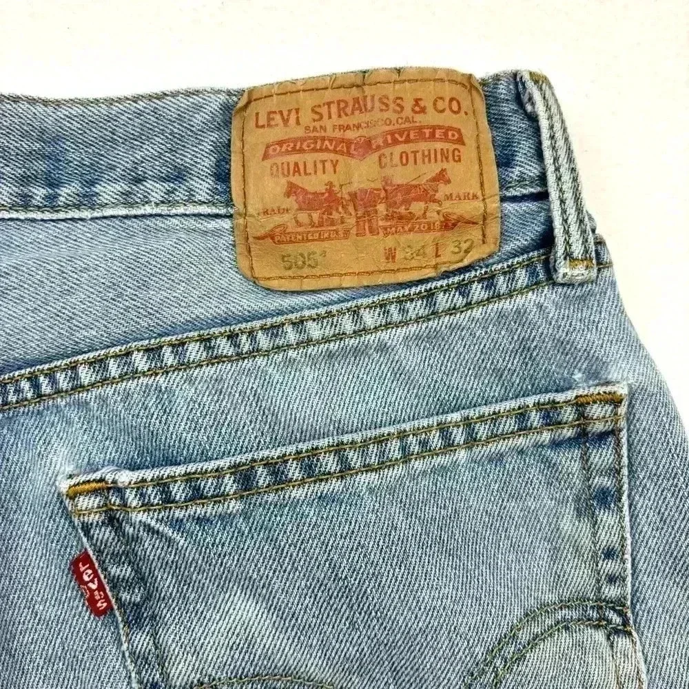 Vintage‎ Levi’s 505 Retro Med Wash Faded Slim Straight Mens Jeans Size 34/32